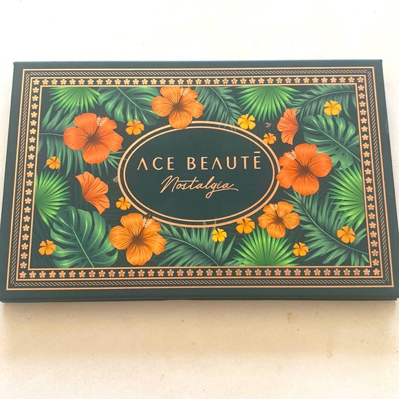 Ace Beaute Other - Ace Beaute Nostalgia Palette 🎨